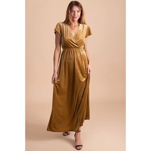 Baltic Born Gold velvet Maxi Dress Size Small